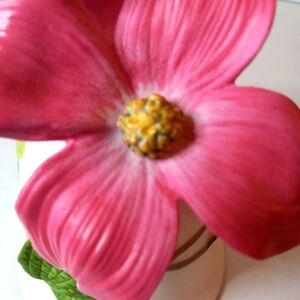 Vintage 1983 Jeanne Holgate The Flowering Dogwood Bone China Bell